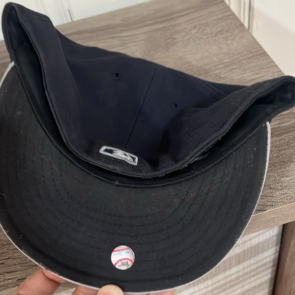 Detroit Tigers Hat size 8 New Era Blue With gray Pre Owned - Picture 2 of 3